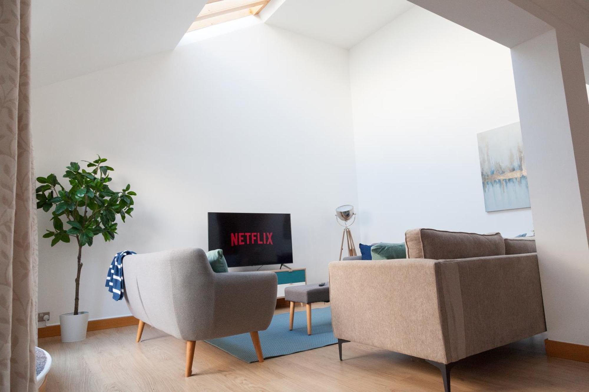 Weekly & Monthly Stays In Penthouse For Contractors Or Leisure Single Or Superking Beds Available Birkenhead Ngoại thất bức ảnh